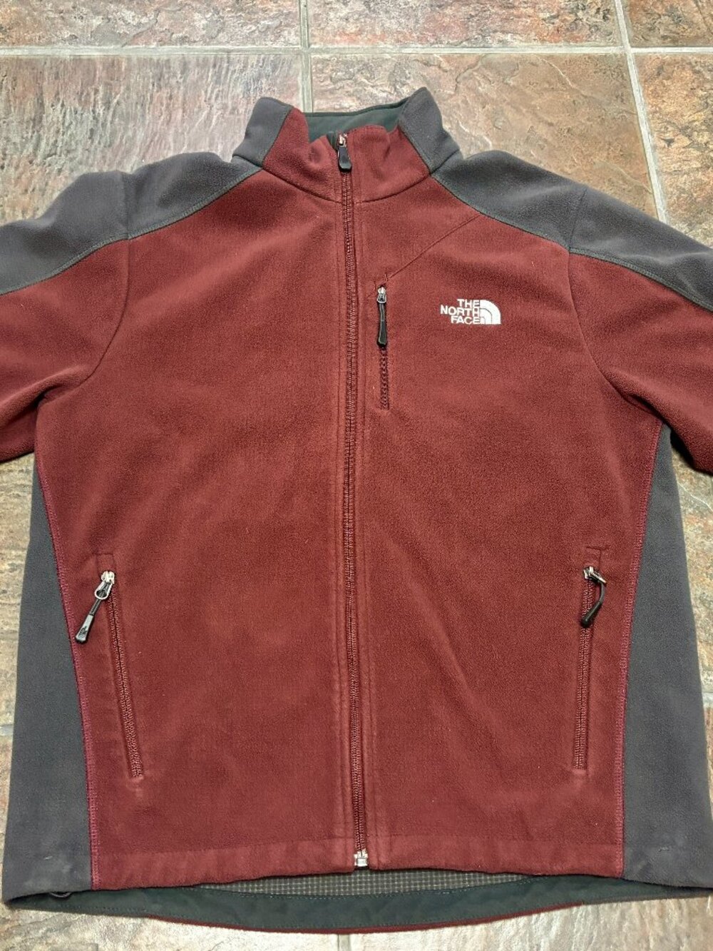 ~~The North Face Men's Windwall Zip Up Fleece Jacket Size Medium..VGUC!! Maroon